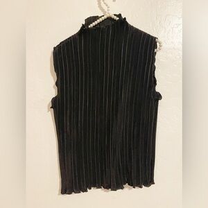 Heather Nicole Pleaded Black Sleeveless Top Size L